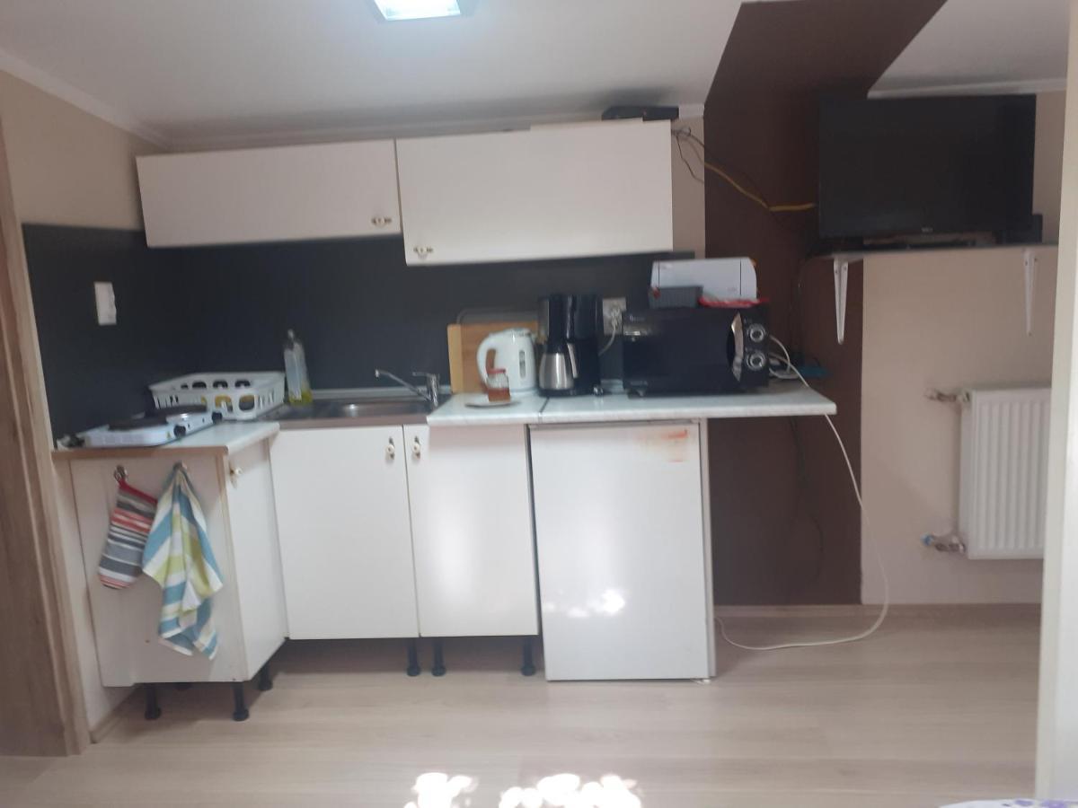 Csilla Apartman Balogunyom Buitenkant foto
