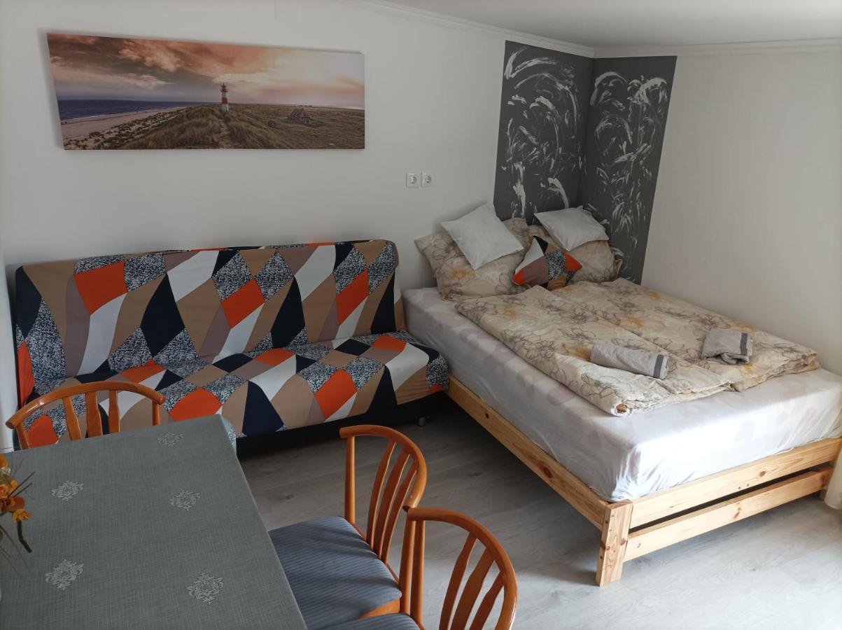 Csilla Apartman Balogunyom Buitenkant foto
