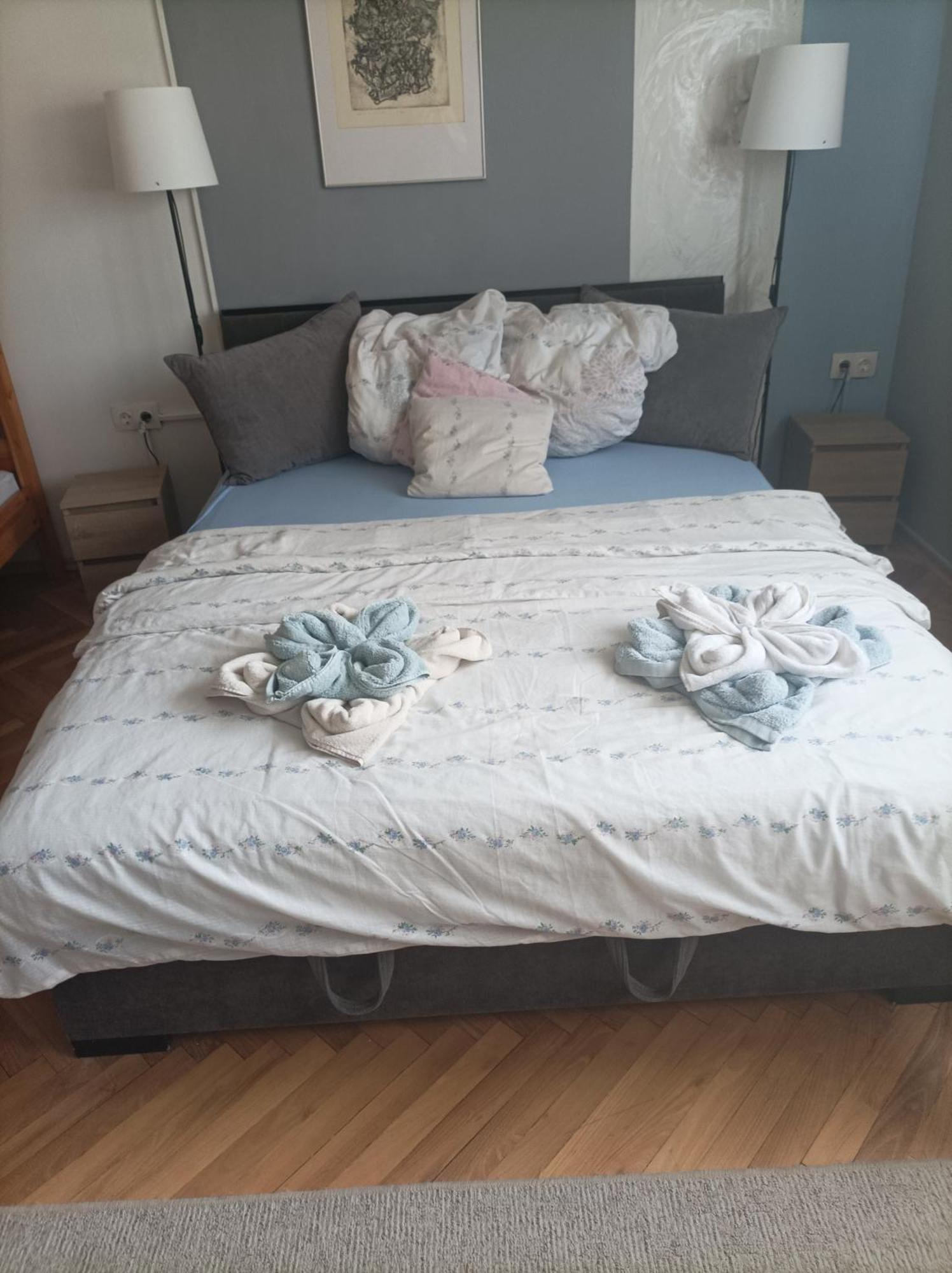Csilla Apartman Balogunyom Buitenkant foto