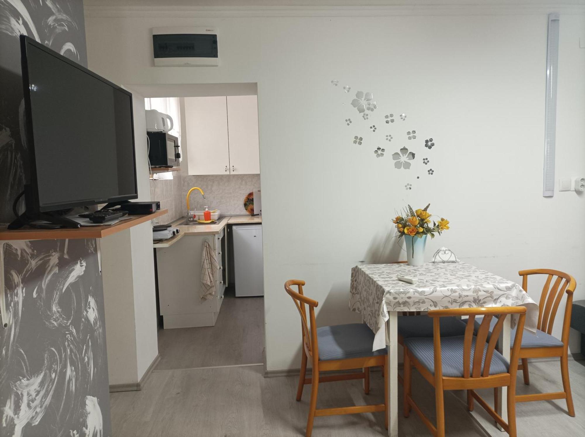 Csilla Apartman Balogunyom Buitenkant foto
